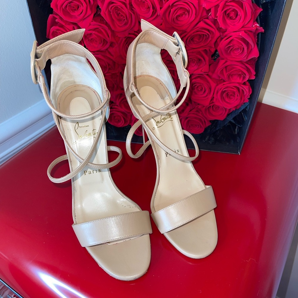 Christian Louboutin Chaco